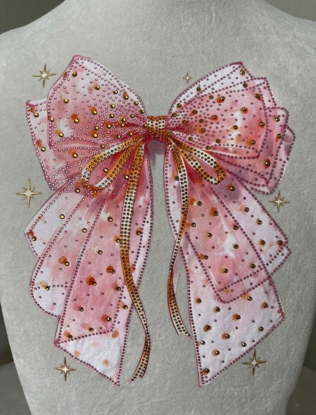 Pretty in Bows Graphic Tee – Taupe