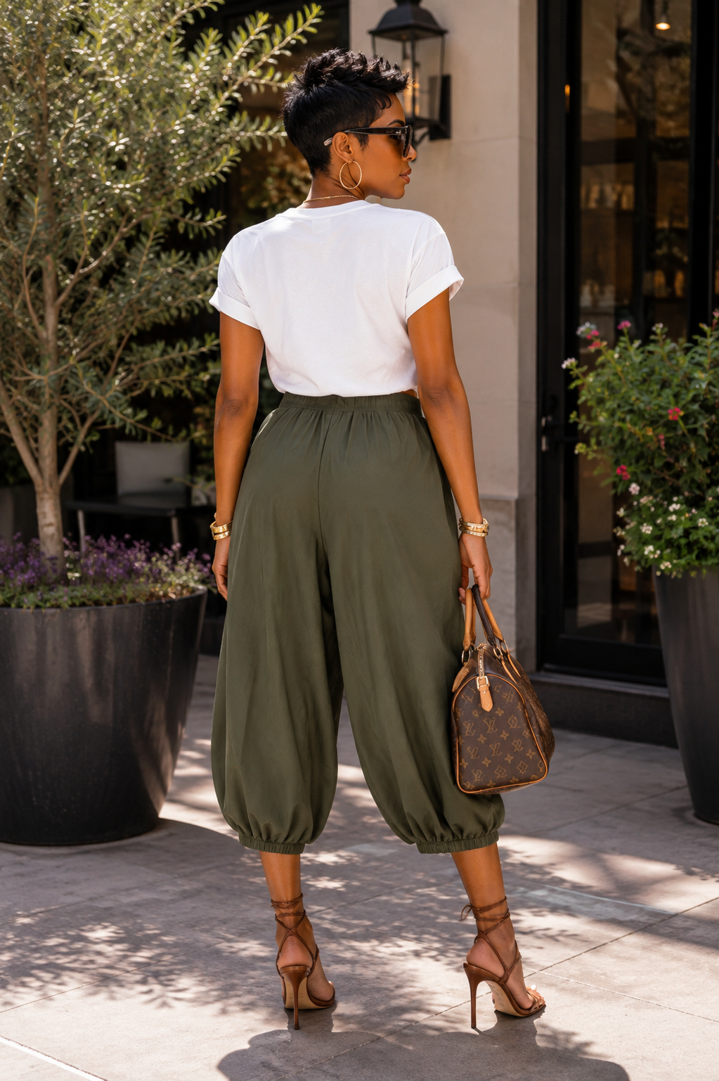 THE STATEMENT BUBBLE CAPRI ~ OLIVE