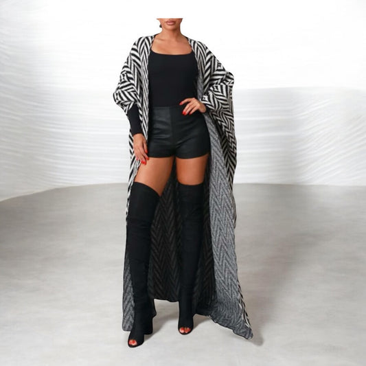 Black and White Chevron Knit Duster Set